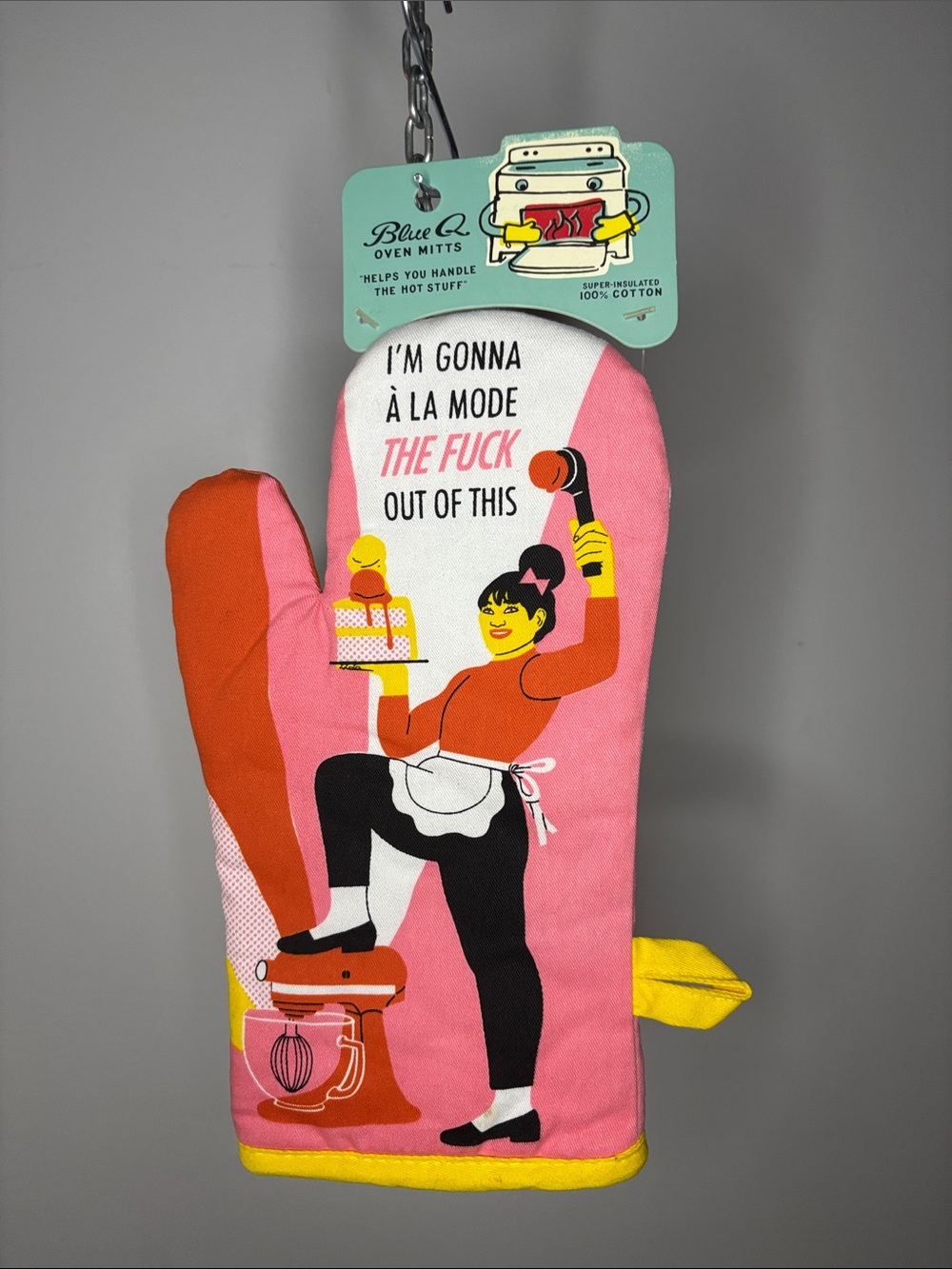 Blue Q Pink Ice-Cream Retro Chef Graphic Oven Mitt 🍨